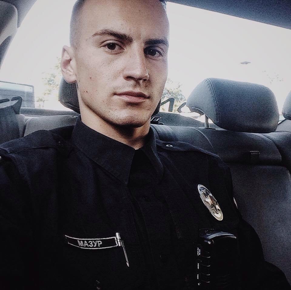 ТОП-10 самых привлекательных парней-полицейских Днепра 2