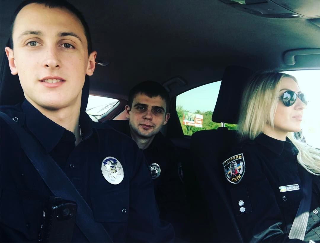 ТОП-10 самых привлекательных парней-полицейских Днепра 7