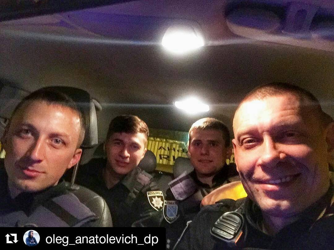 ТОП-10 самых привлекательных парней-полицейских Днепра 14