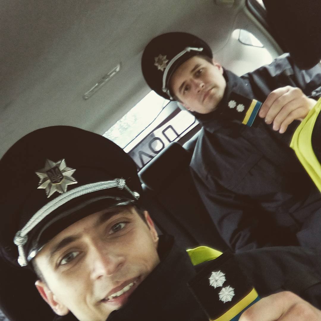 ТОП-10 самых привлекательных парней-полицейских Днепра 15