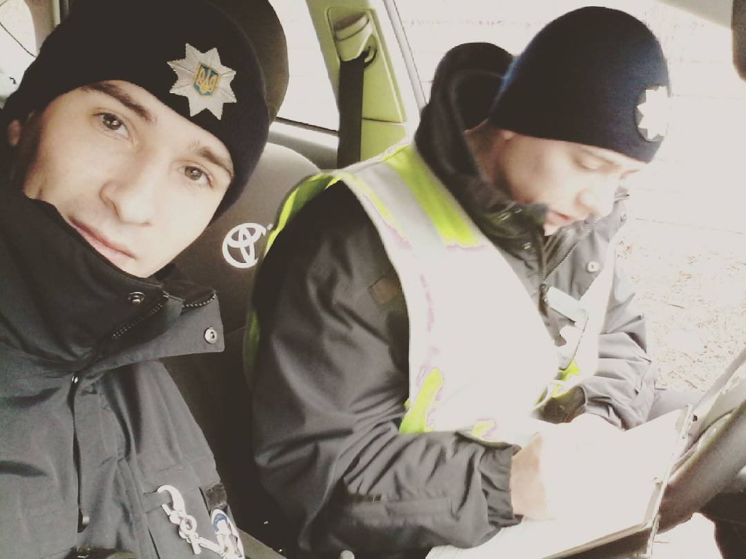 ТОП-10 самых привлекательных парней-полицейских Днепра 25