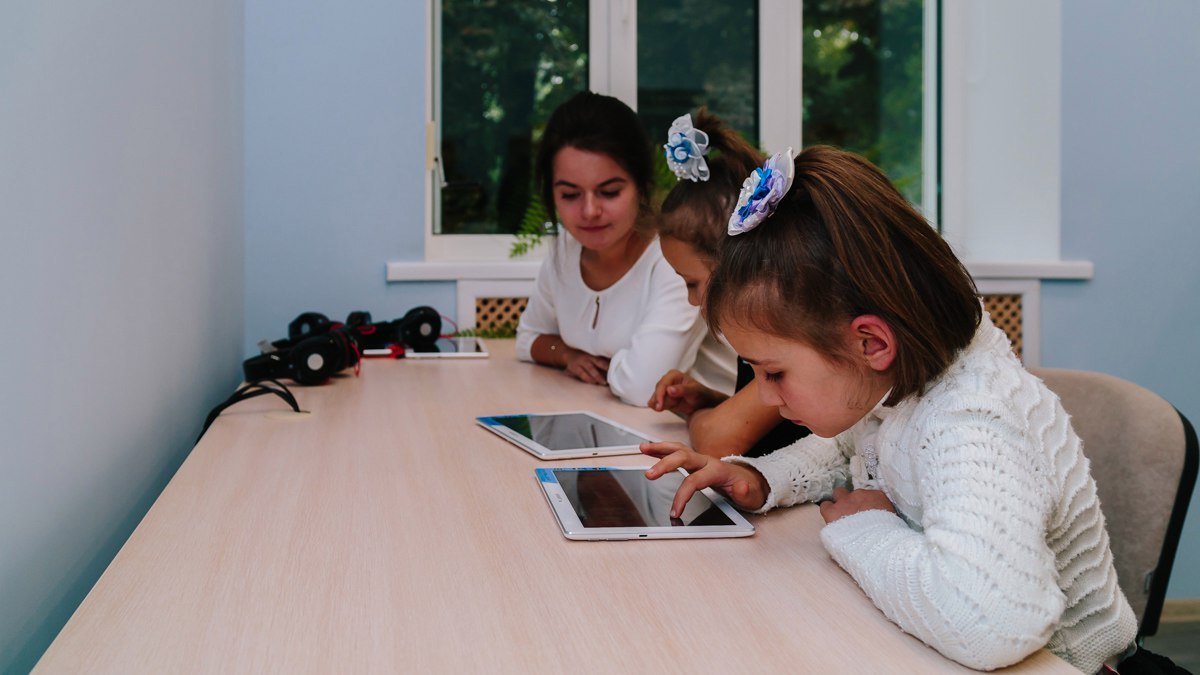 Получи ответ: зачем Марина Порошенко приехала в Днепр 5