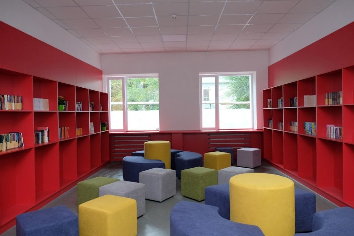 У Петриківській школі відкрили першу в Україні ресурсну кімнату для особливих дітей – Валентин Резніченко 5