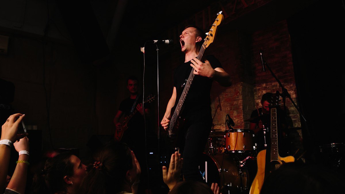 Лирика и драйв: в Днепре состоялся концерт группы Натолич 9