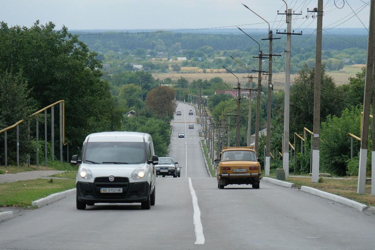 Нову дорогу до Дня міста отримала 30-тисячна Тернівка, – Валентин Резніченко 7