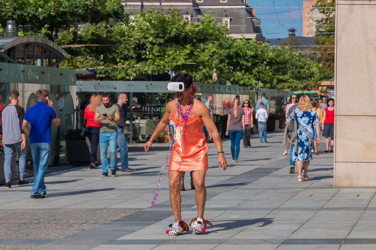 Герои жизни - герои кино: в Днепре снимают тизер с участием полицейских, спасателей и медиков 4