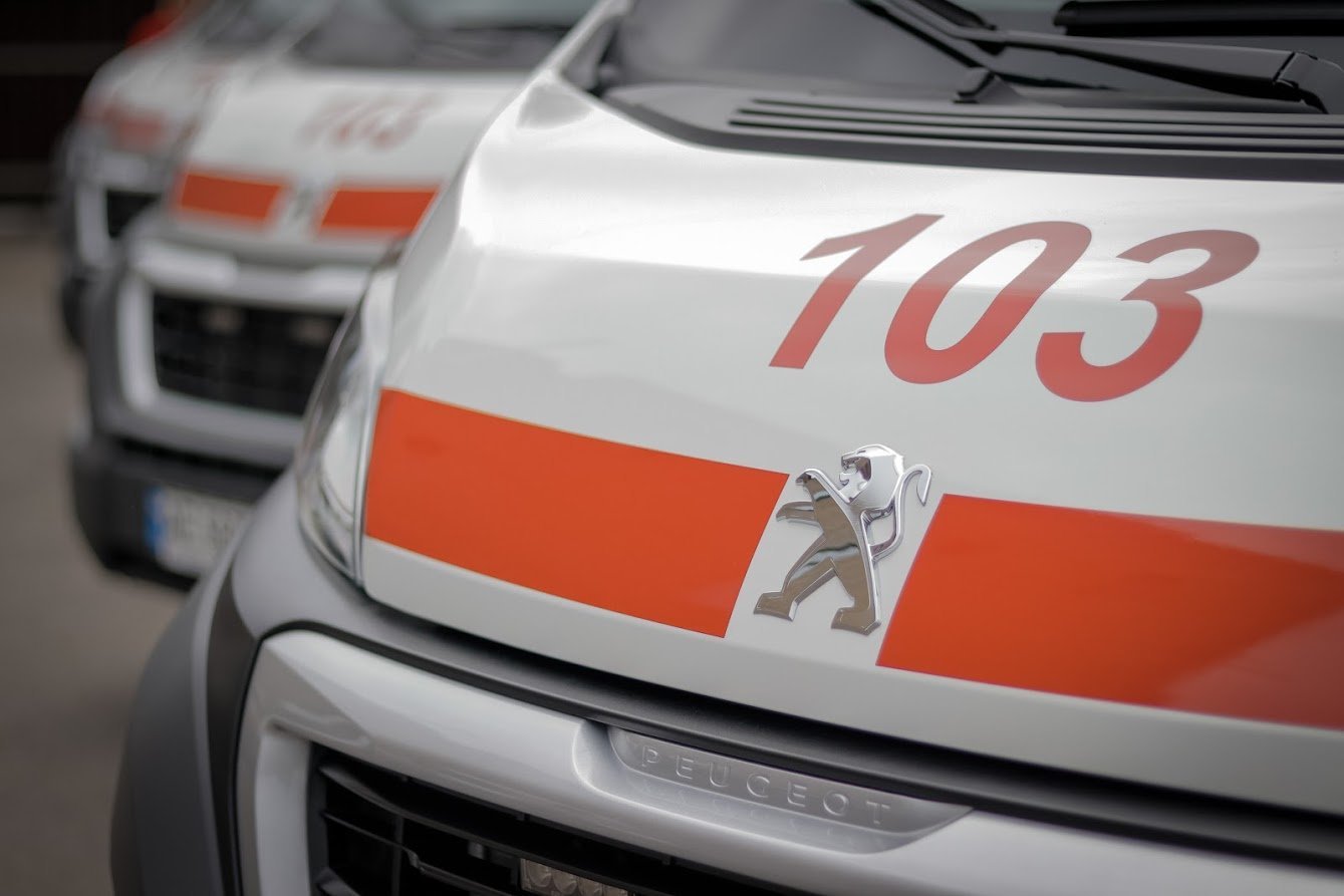 В Днепре появились современные машины "скорой помощи", спасающие жизни 1