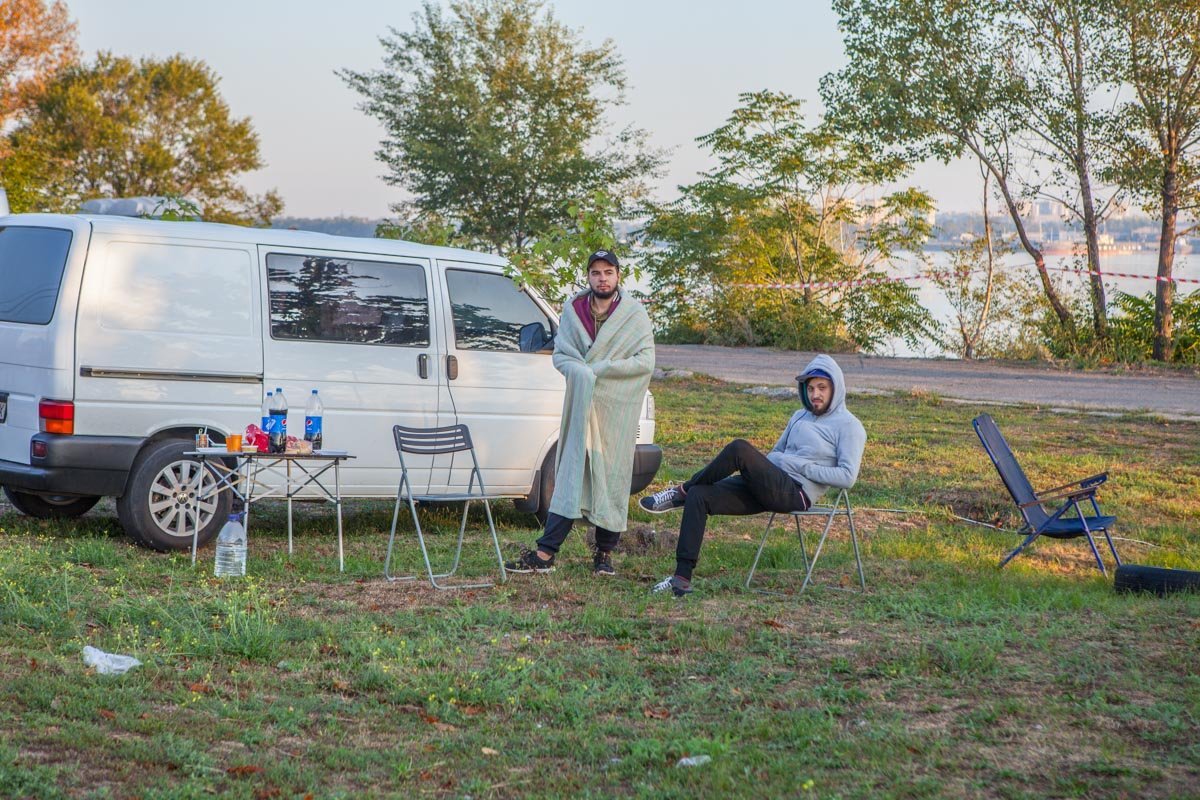 Праздничное утро: как Днепр готовится ко Дню города 7