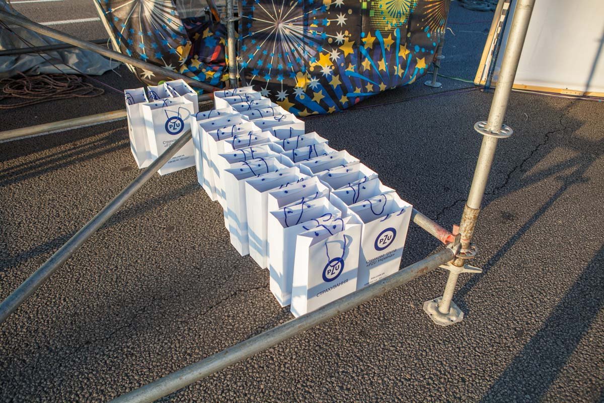 Праздничное утро: как Днепр готовится ко Дню города 12