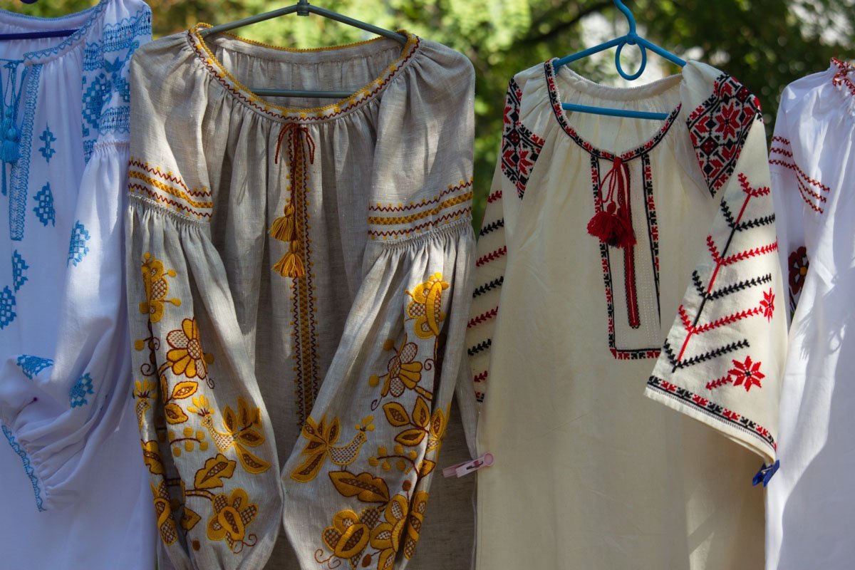 На День города в центре Днепра открылась ярмарка изделий ручной работы 5