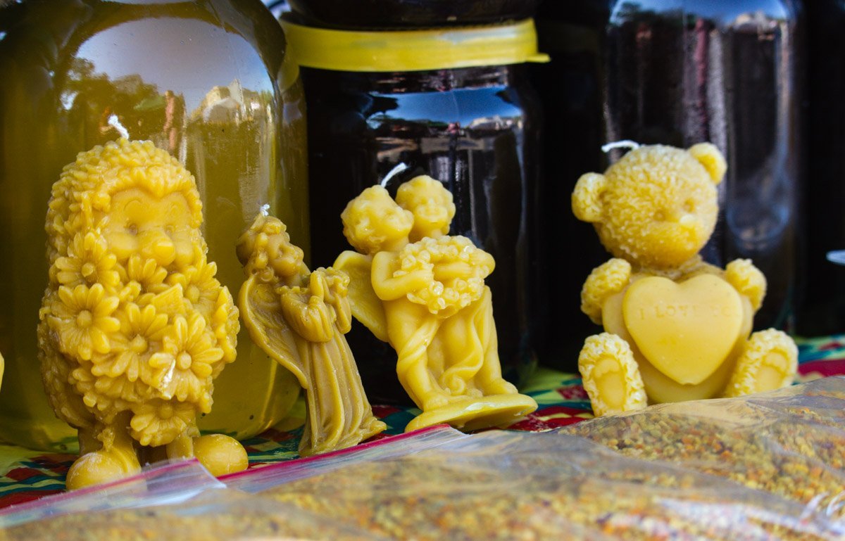 На День города в центре Днепра открылась ярмарка изделий ручной работы 18