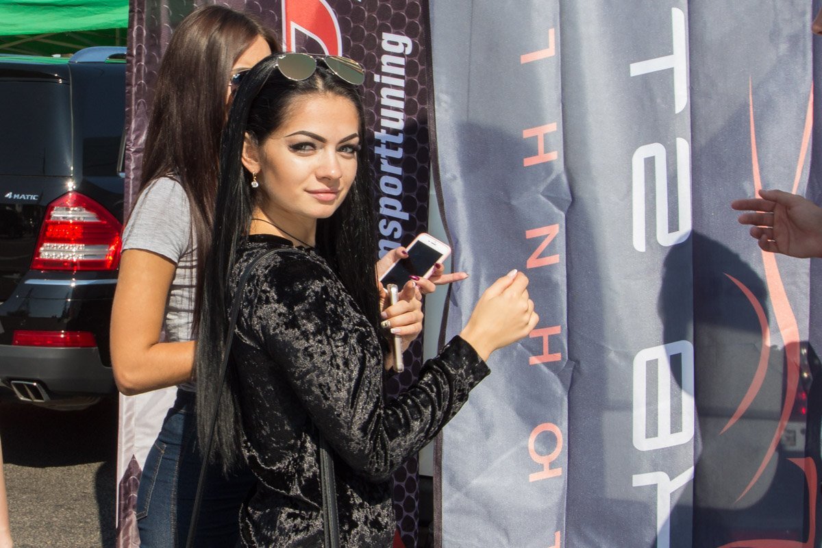 Скорость, тюнинг и драйв: в Днепре стартовали гонки Drag bitva-2017 33