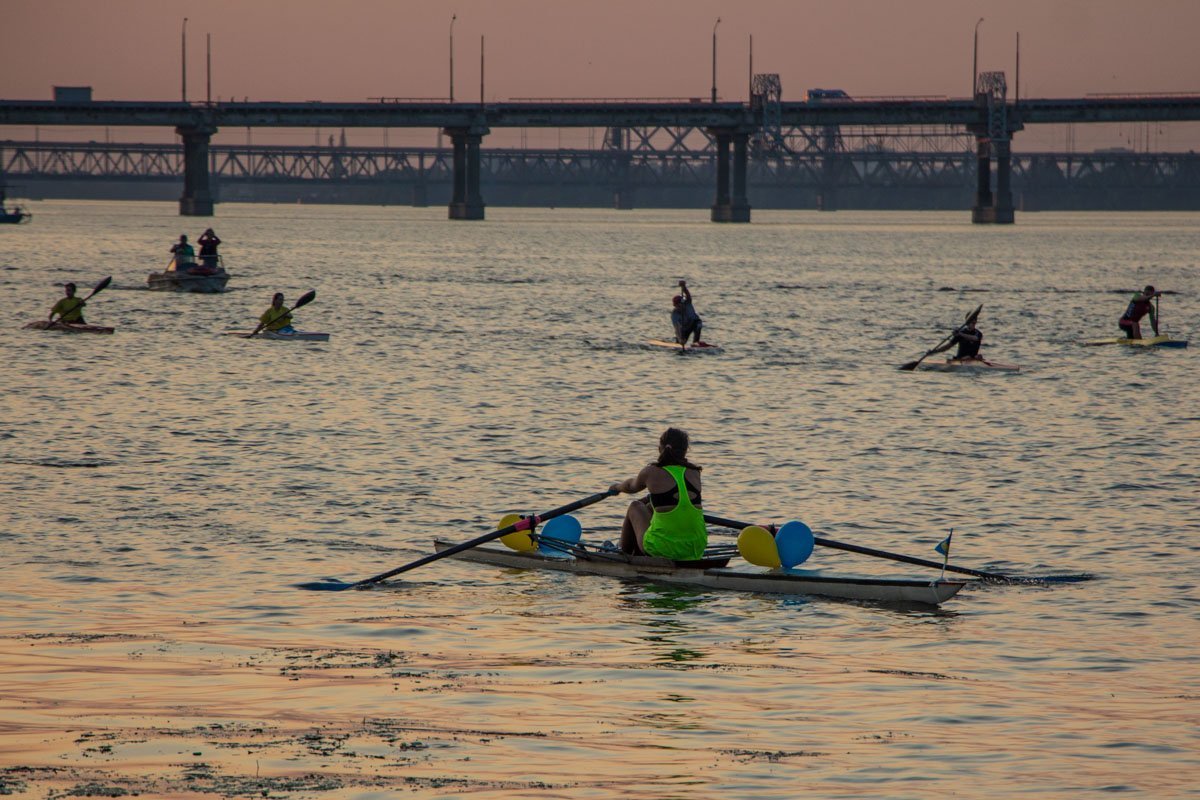 На День города в Днепре прошли авиа и водное шоу 1