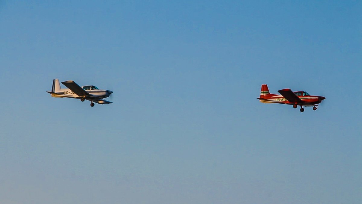 На День города в Днепре прошли авиа и водное шоу 7