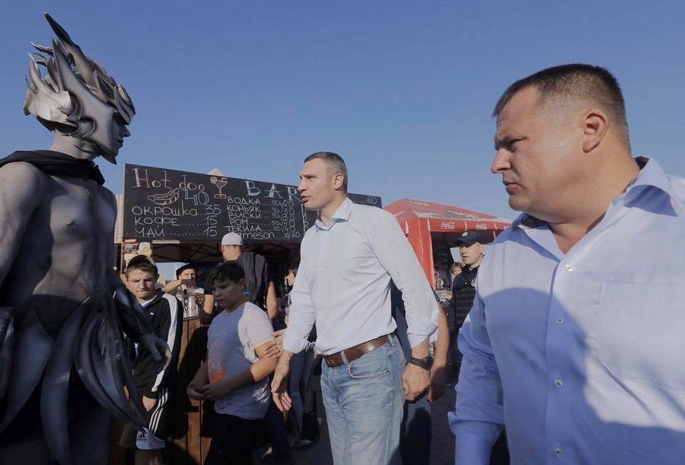 Marvel отдыхает: в Днепре встретились Филатов и мэр Киева Виталий Кличко 1