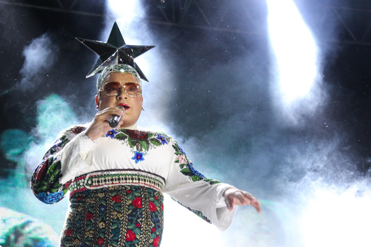 Грандиозный концерт на День города: выступили Alekseev и Верка Сердючка 11