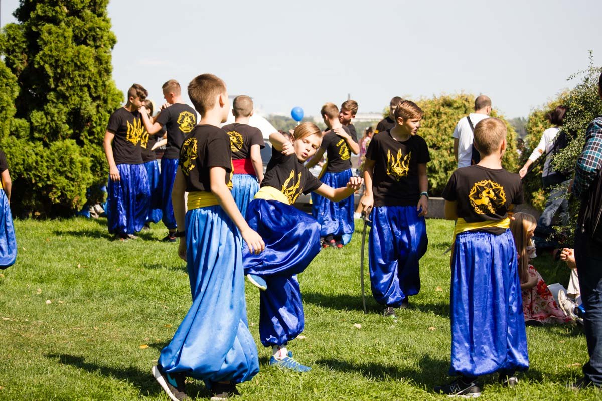 Информатор вышел «на охоту» в Днепре: ищите себя на фотографиях 14