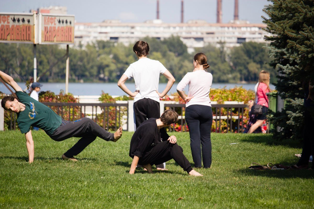 Информатор вышел «на охоту» в Днепре: ищите себя на фотографиях 19