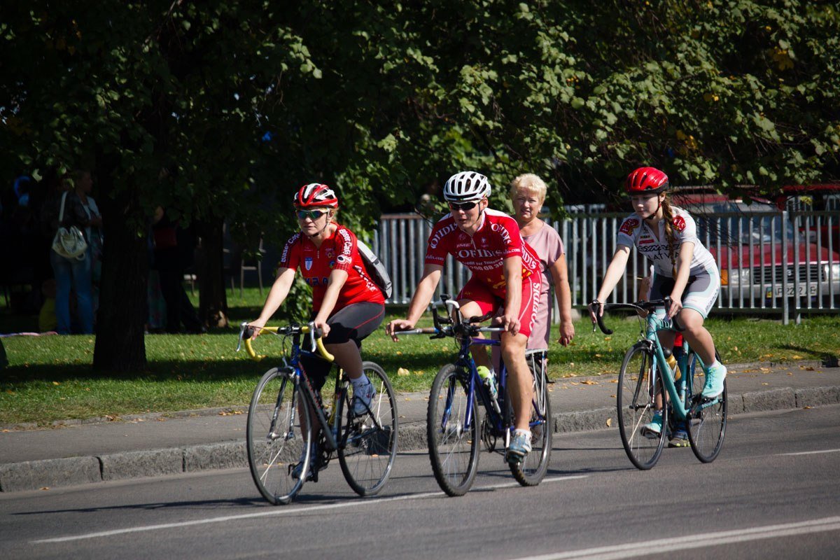 Информатор вышел «на охоту» в Днепре: ищите себя на фотографиях 20