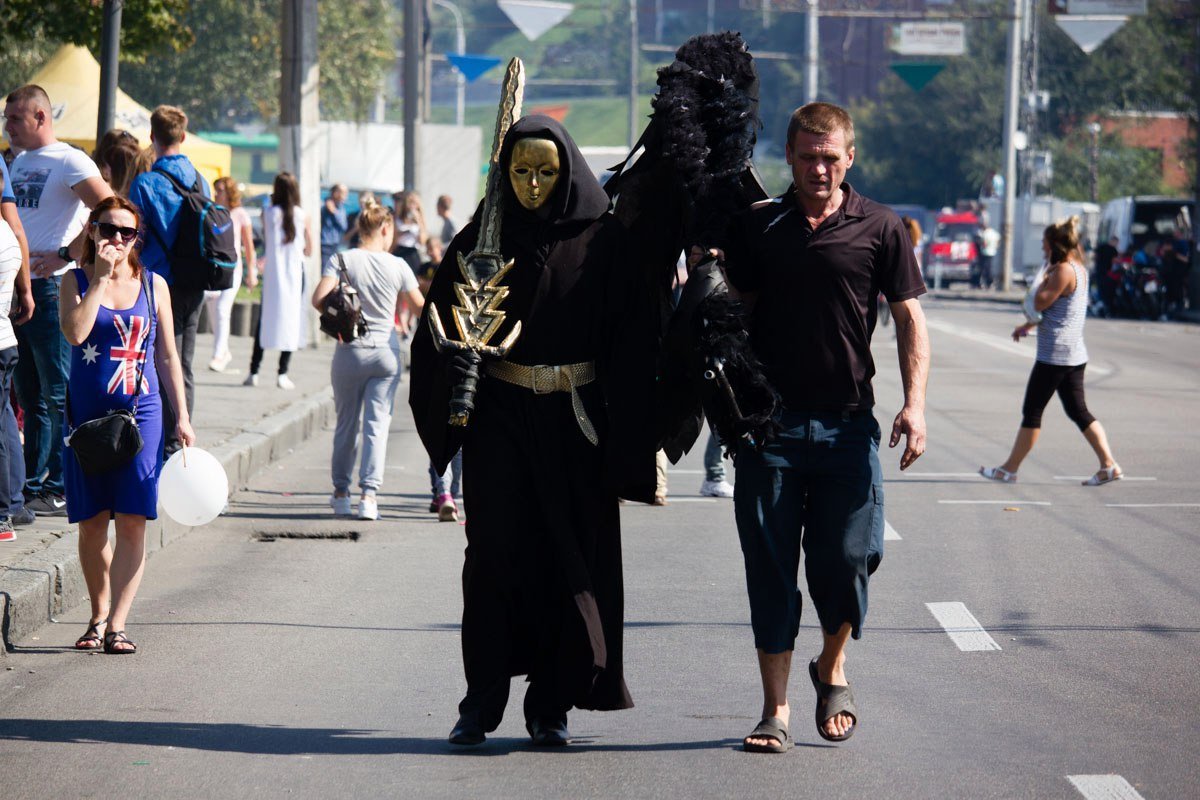 Информатор вышел «на охоту» в Днепре: ищите себя на фотографиях 22