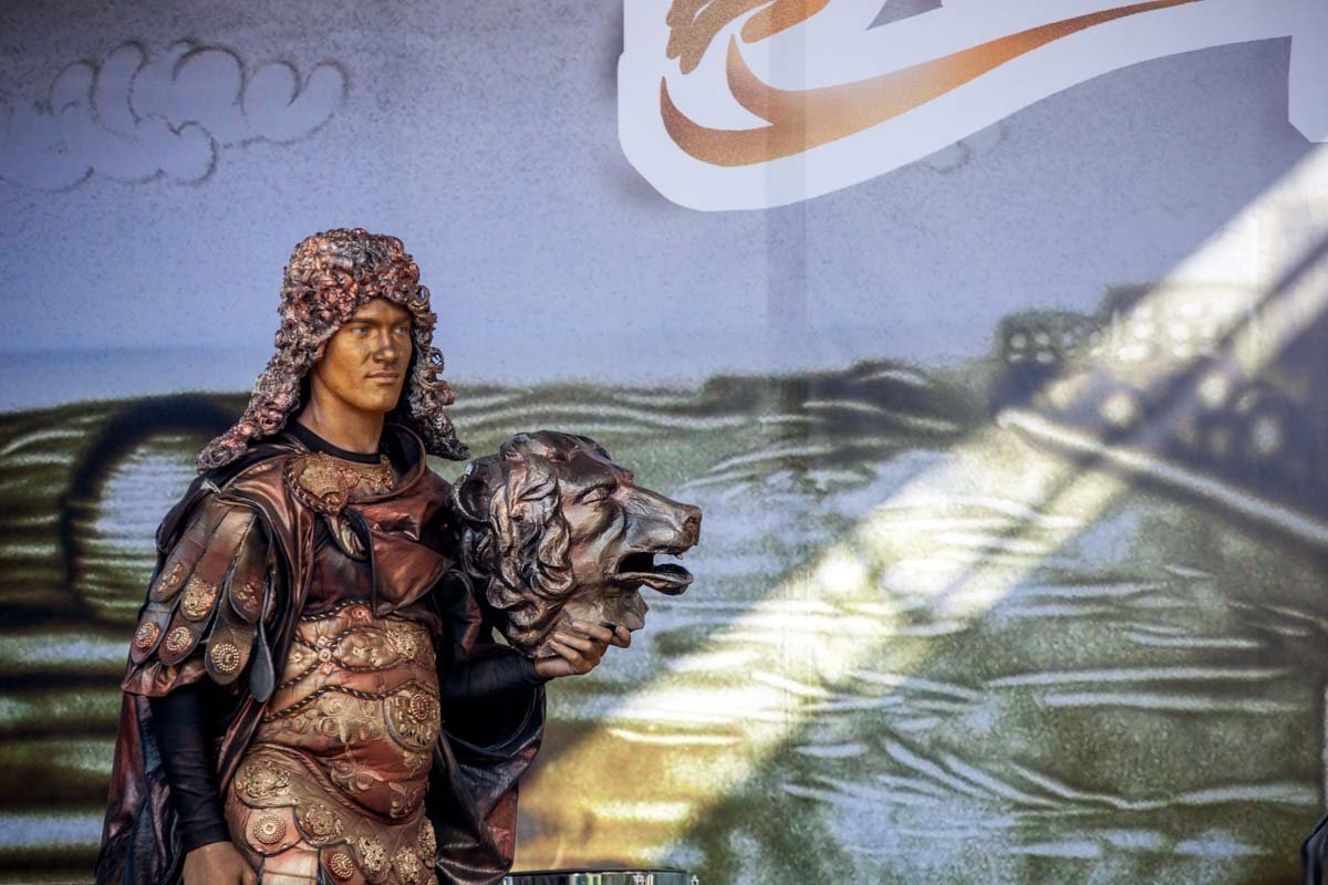 Информатор вышел «на охоту» в Днепре: ищите себя на фотографиях 35