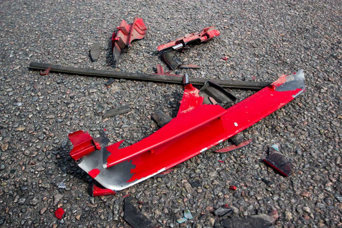 ДТП на Запорожском шоссе: автомобиль вылетел в кювет 3