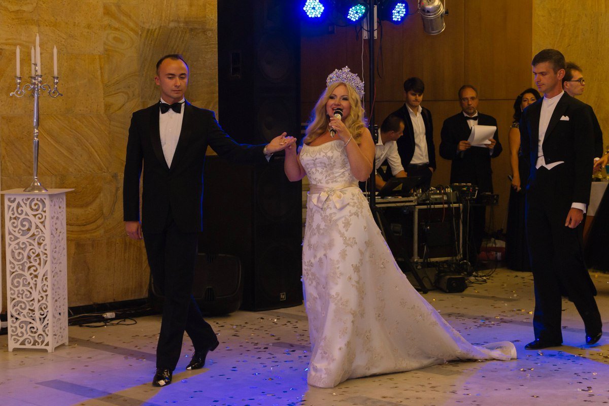 Шорох кружев, танцы и блеск драгоценностей: в Днепре прошел Екатерининский бал 19