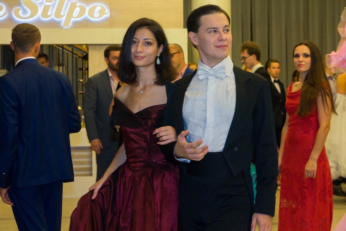 Шорох кружев, танцы и блеск драгоценностей: в Днепре прошел Екатерининский бал 21