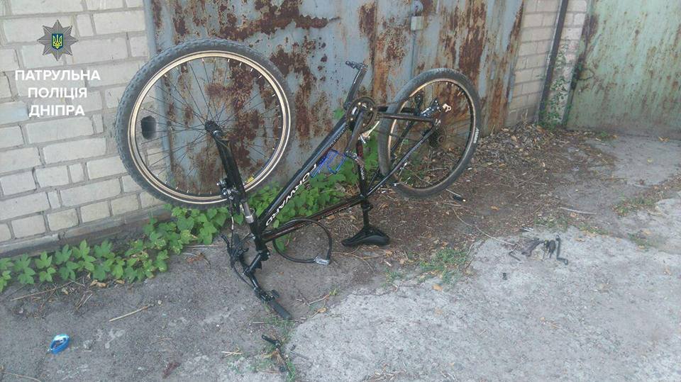 Парни к успеху шли: как в Днепре GPS помог найти воров 2