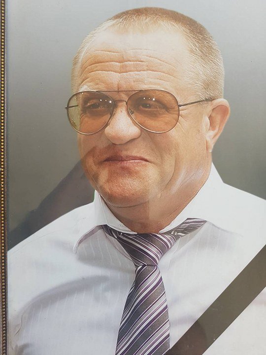 Директор Краснопольского кладбища умер во время захоронения бойцов АТО 1