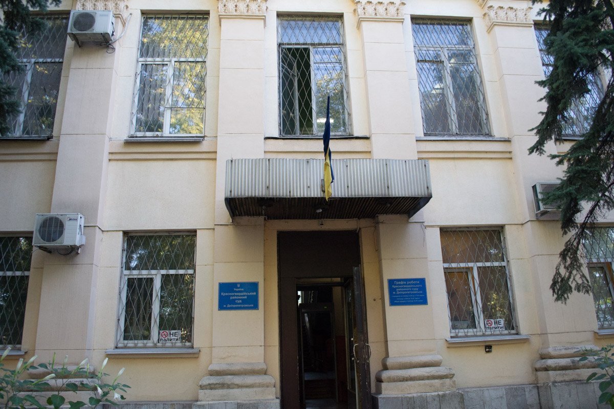 В Чечеловском суде допросили виновника смертельной аварии - Алексея Цаценко 6