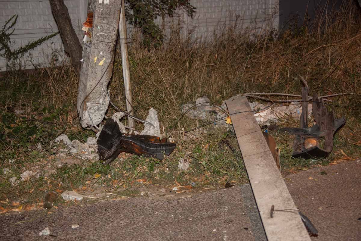 ДТП в Днепре: мужчина на Subaru Impreza разбился насмерть 1