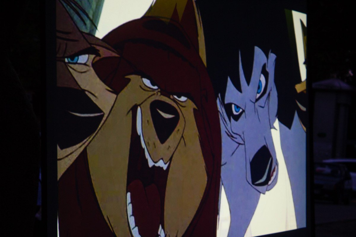 В сквере Героев под открытым небом показали мультфильм 7