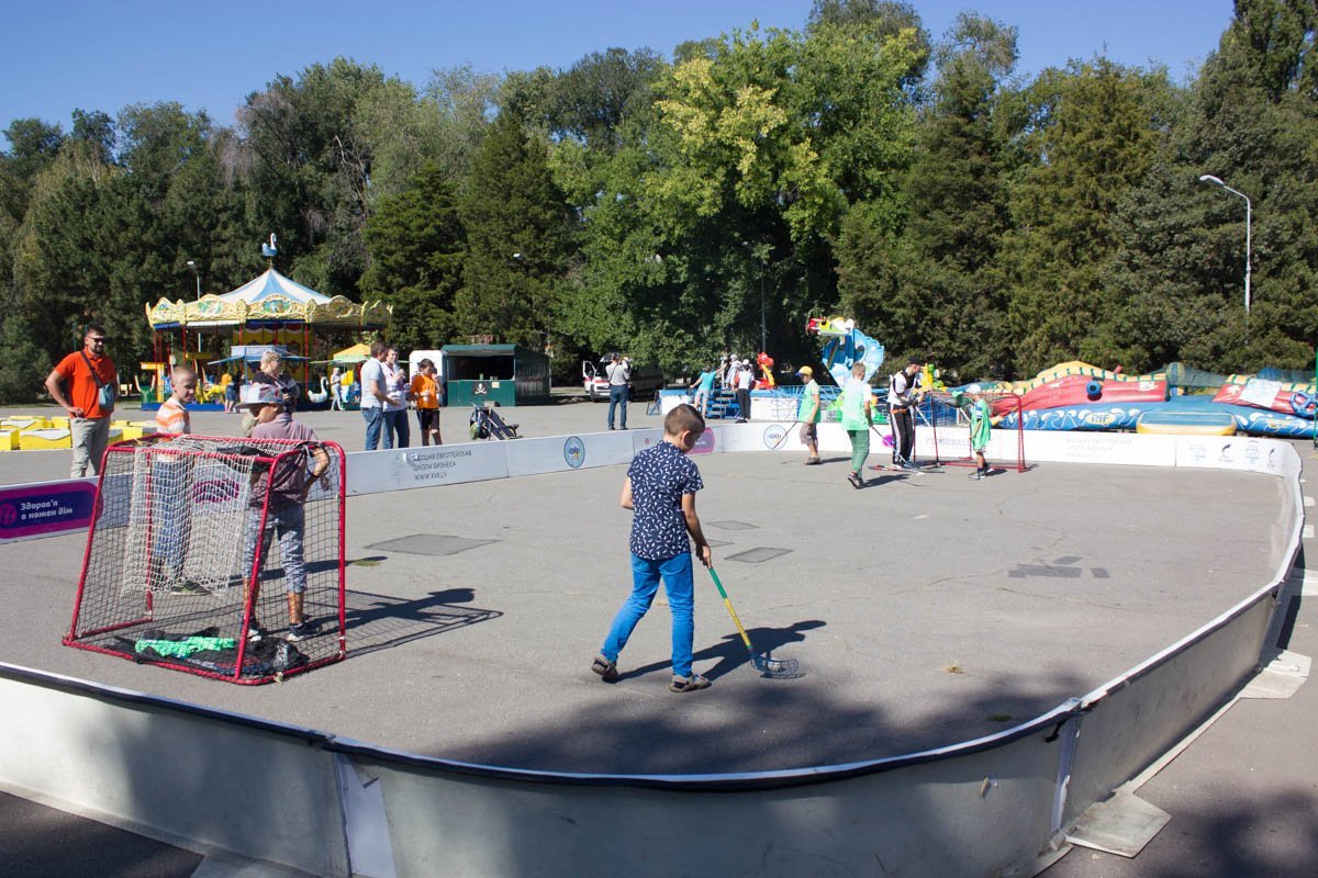 Праздник для суперпап: как в парке Глобы отмечают День отца 6