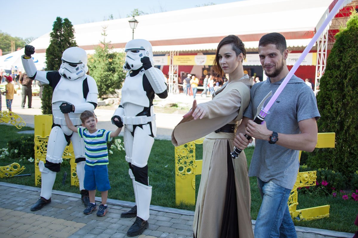 Звезда смерти, штурмовики и самый большой спиннер: как в Днепре прошел первый день Interpipe TechFest 14