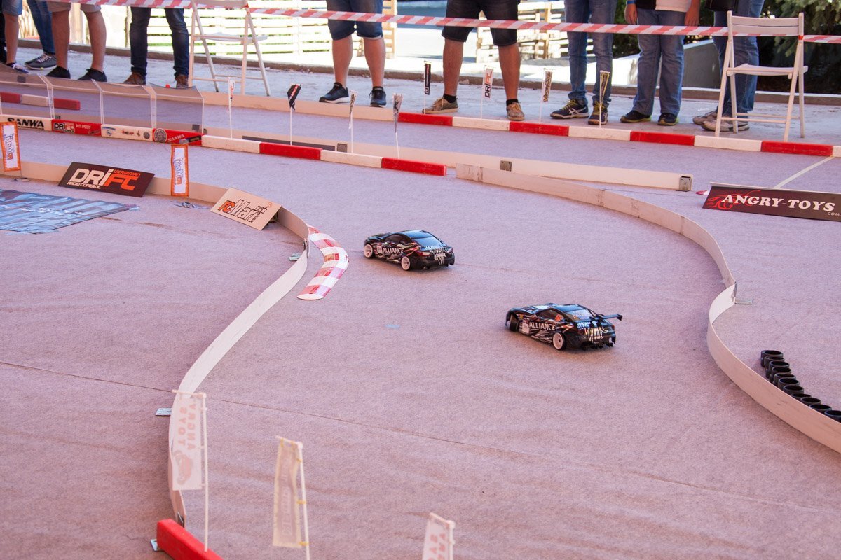 Звезда смерти, штурмовики и самый большой спиннер: как в Днепре прошел первый день Interpipe TechFest 37