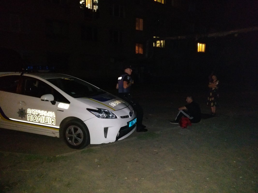 На Осенней прогремел взрыв: мужчина пытался покончить с собой 4