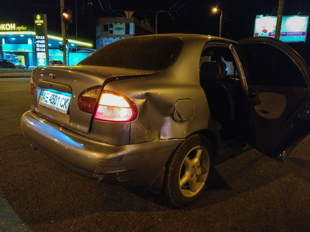 ДТП на Калиновой: Volkswagen на большой скорости влетел в Lanos 6