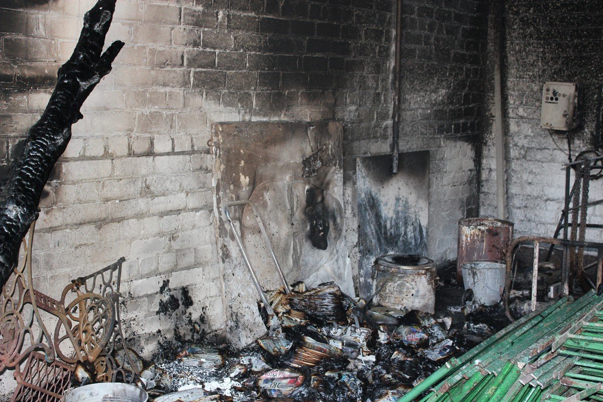 Пожар возле райсовета на Мануйловском проспекте: подробности 1