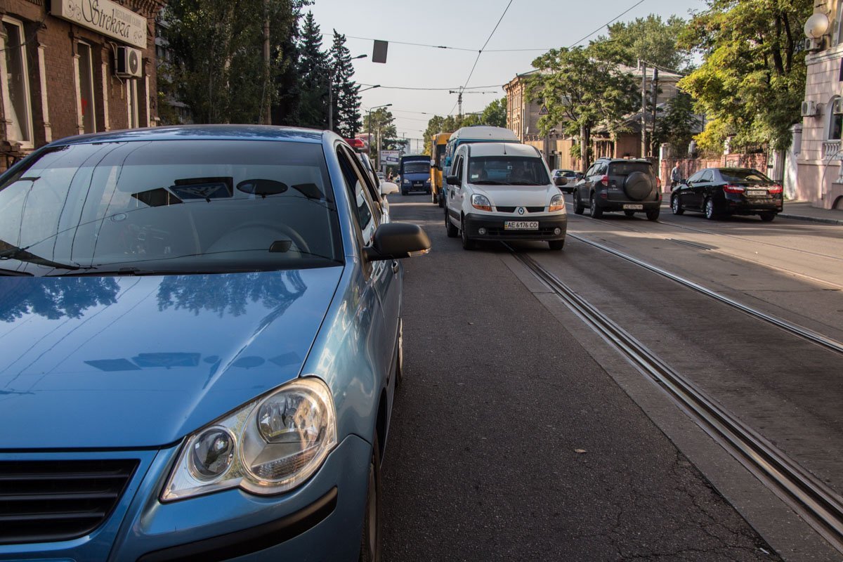 На улице Чернышевского Volkswagen сбил пенсионерку 2