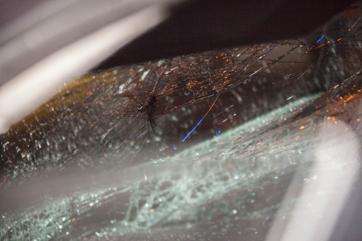 Подставной водитель и попытки бегства: на Набережной Победы произошло ДТП 3