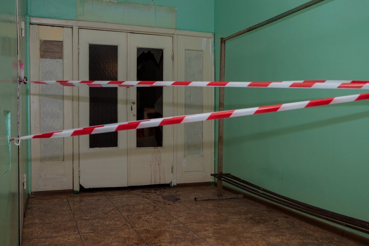 Мужчина сбежал из 6-й больницы Днепра и умер на улице 1