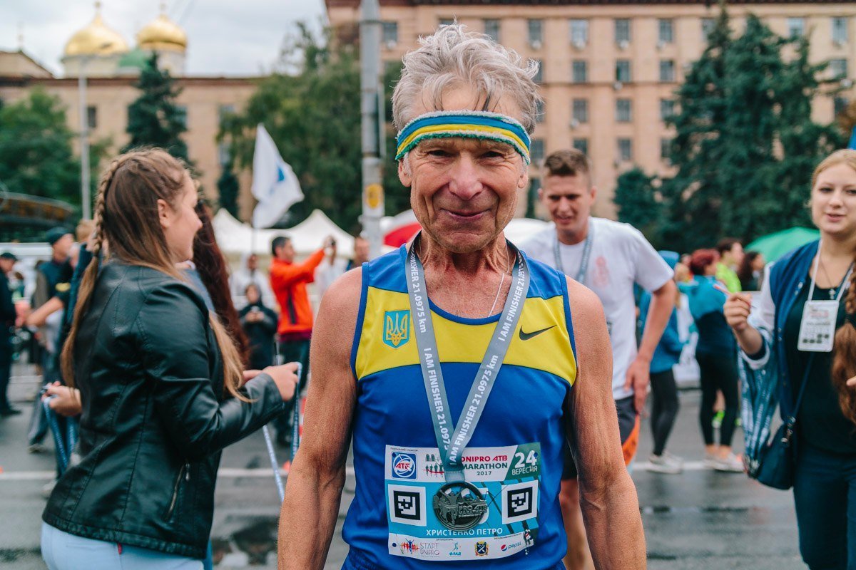 Спорт под дождем: как Днепр бежал Dnipro ATB Marathon 21