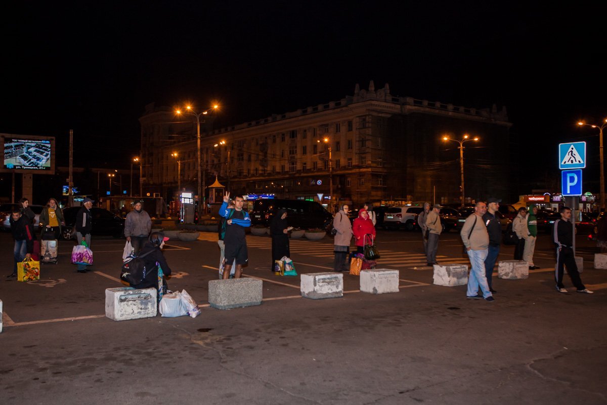 В Днепре заминировали ж/д вокзал: эвакуировали пассажиров и работников 5