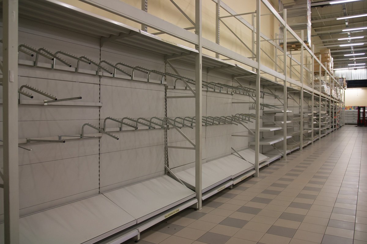 Стало известно, когда в Днепре закроют "Караван" 6