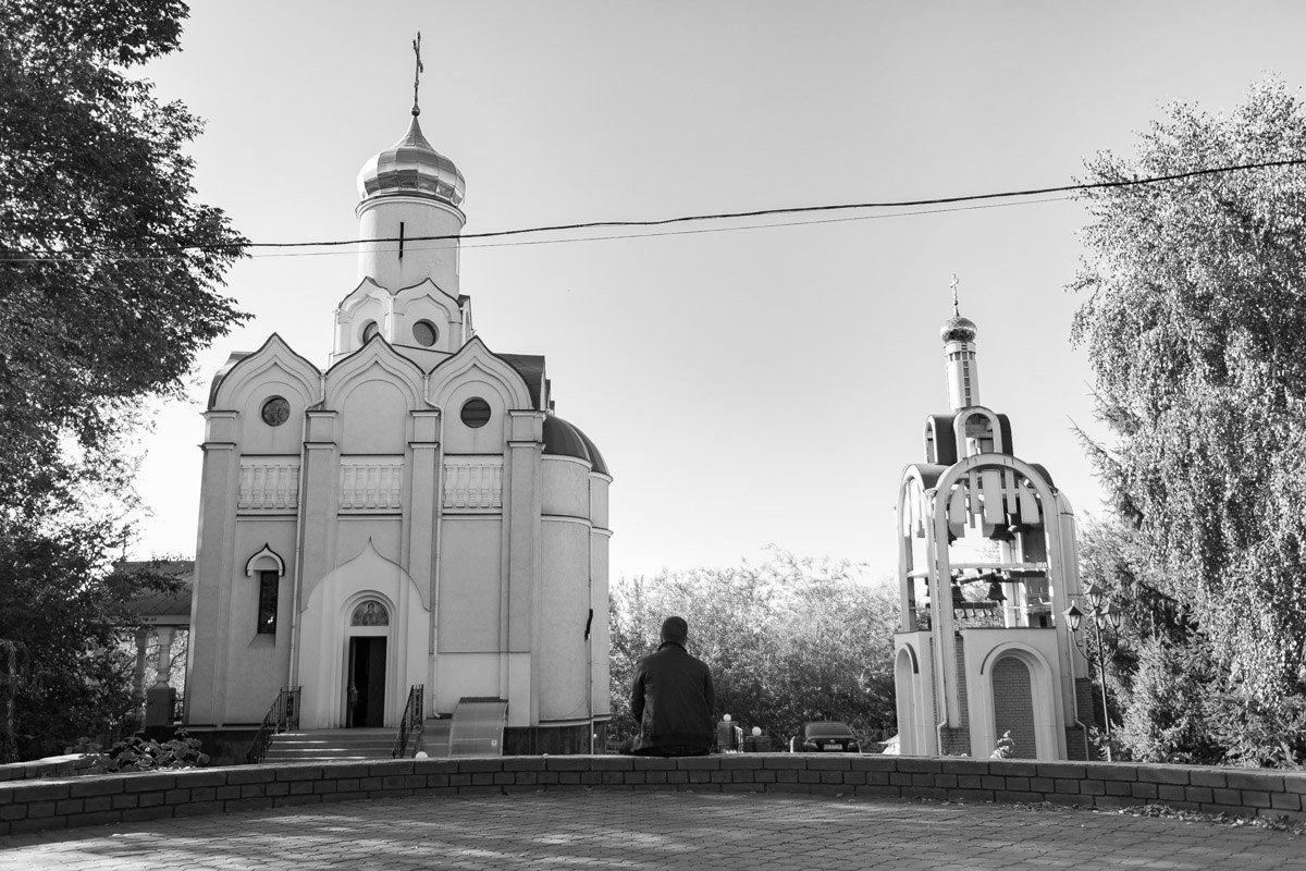 Где в Днепре атмосферно погрустить пацану 2