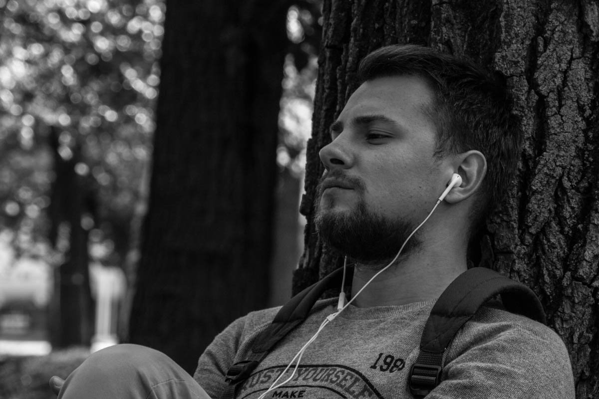 Где в Днепре атмосферно погрустить пацану 5