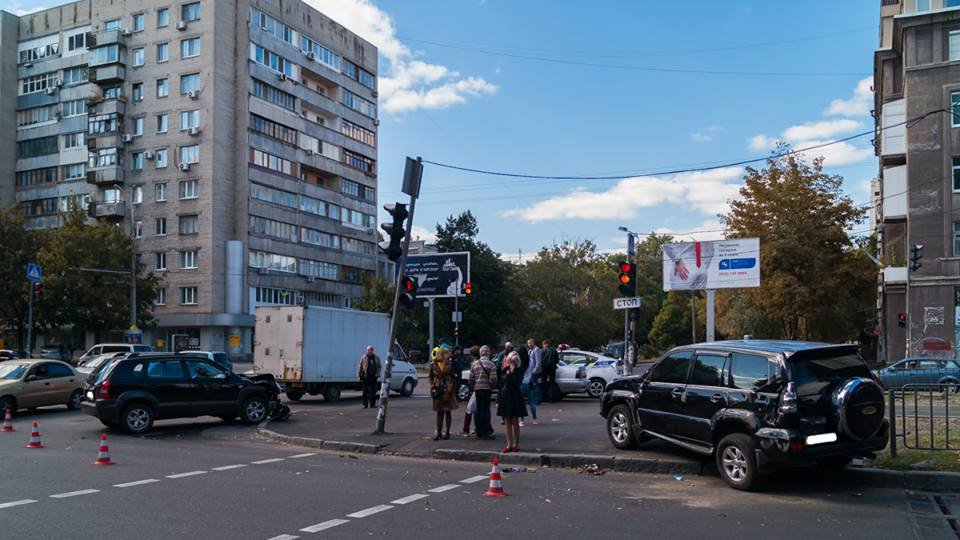ДТП на проспекте Поля: пассажир получил травмы 3