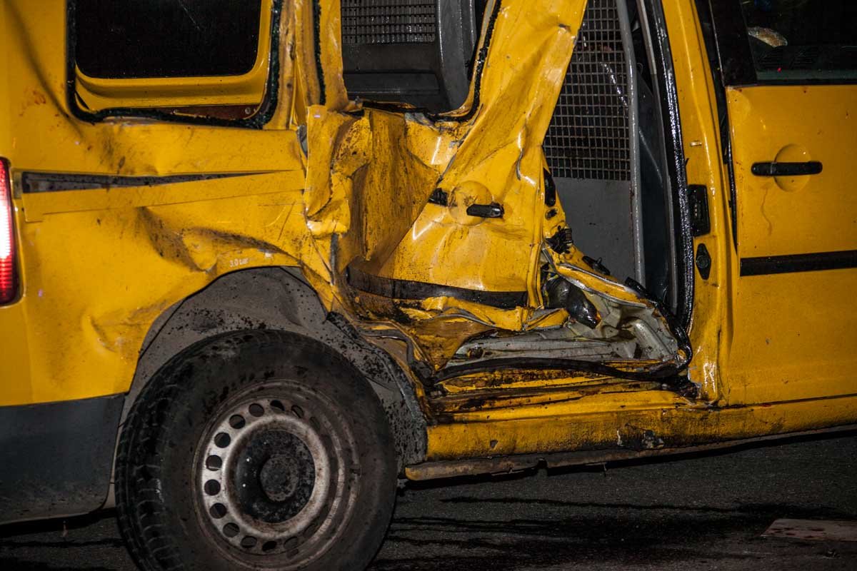 На Рабочей Volkswagen врезался в Toyota: есть пострадавшие 1