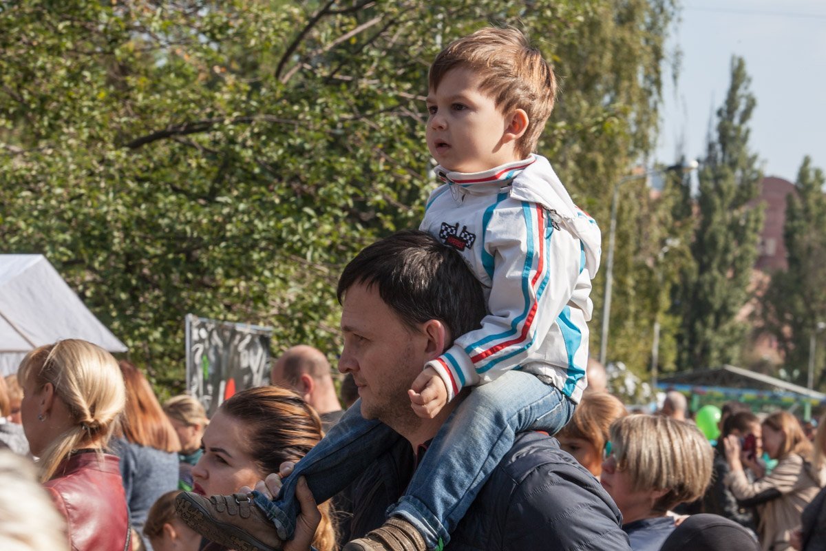Как стать патрульным на один день: в Днепре проходит "Город профессий" 2